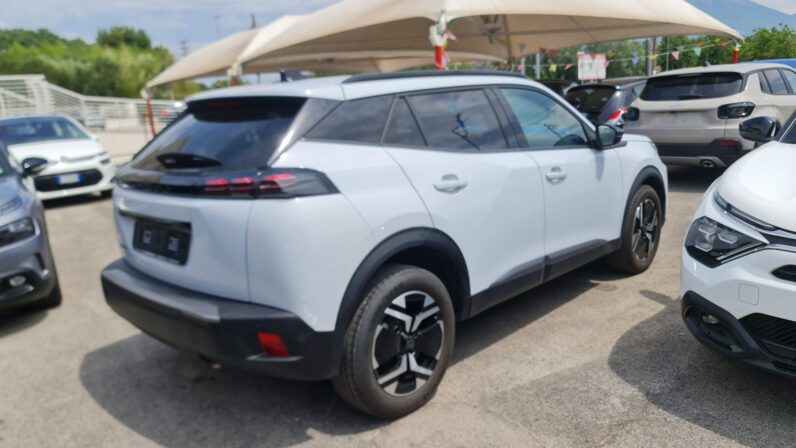 
								Peugeot 2008 1.2 benzina Allure – 2024 full									