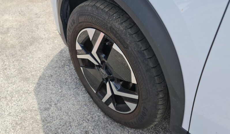 
								Peugeot 2008 1.2 benzina Allure – 2024 full									
