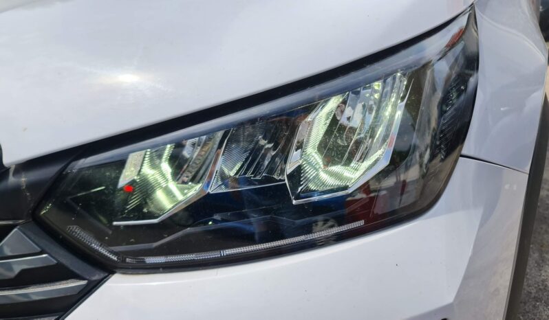 
								Peugeot 2008 1.2 benzina Allure – 2024 full									
