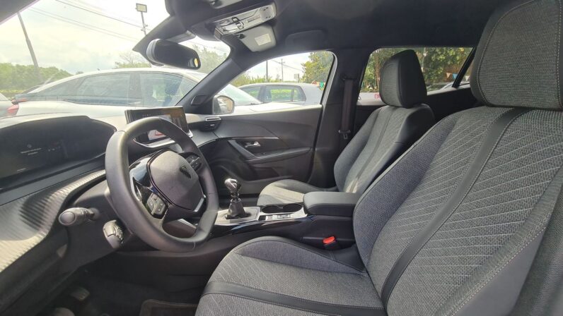 
								Peugeot 2008 1.2 benzina Allure – 2024 full									