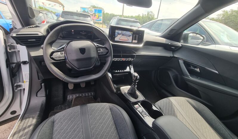 
								Peugeot 2008 1.2 benzina Allure – 2024 full									