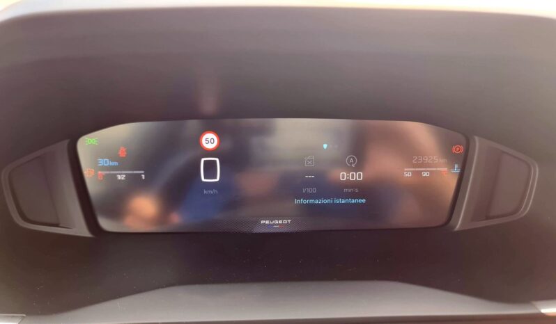 
								Peugeot 2008 1.2 benzina Allure – 2024 full									
