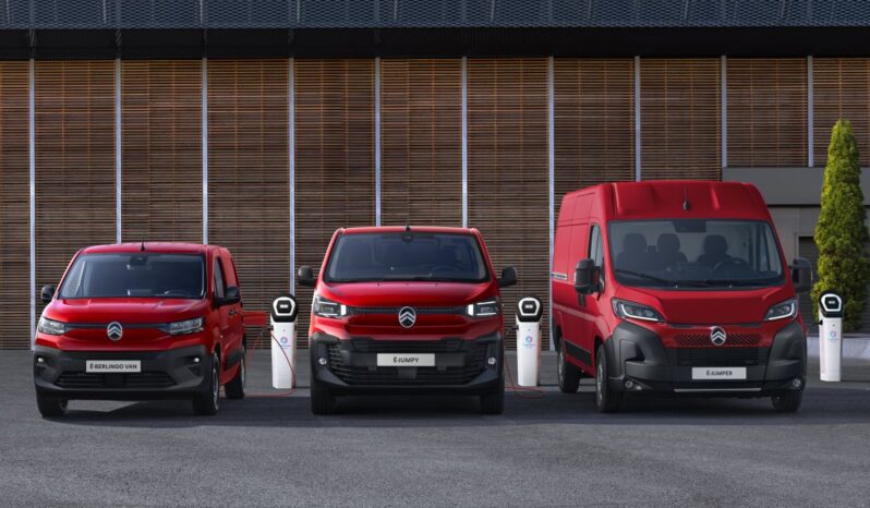 Vieni a scoprire tutta la gamma dei veicoli commerciali Citroën!