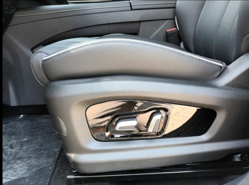 
								Omoda 1600 T-GDI Premium 147 cv Km Zero full									