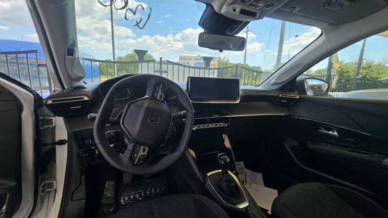 
								Peugeot 208 1.2 PureTech 100 Style Km Zero full									